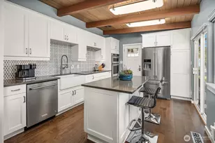 16623 Sylvester Rd SW, Burien, WA 98166 - Photo 8