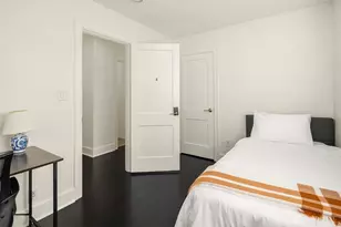 250 NE 50th St, Seattle, WA 98105 - Photo 26