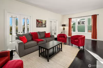 250 NE 50th Street, Seattle, WA 98105 - Photo 6