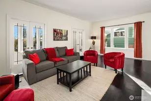 250 NE 50th St, Seattle, WA 98105 - Photo 6