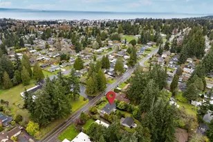 22511 96th Ave W, Edmonds, WA 98020 - Photo 40