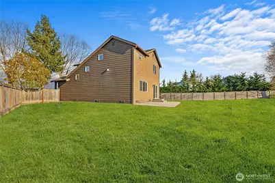 7240 287th Street NW, Stanwood, WA 98292 - Photo 32