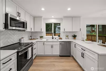 21743 E Terra Lane SE, Yelm, WA 98597 - Photo 8