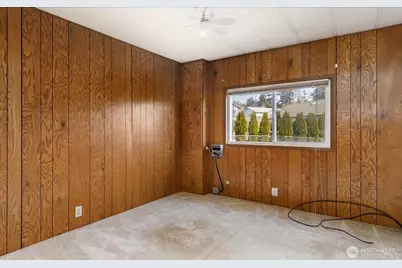 801 Walker Avenue, Oak Harbor, WA 98277 - Photo 34