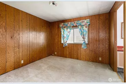 801 Walker Avenue, Oak Harbor, WA 98277 - Photo 36