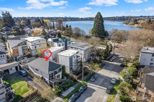 7818 Stroud Ave N, Seattle, WA 98103 - Photo 34