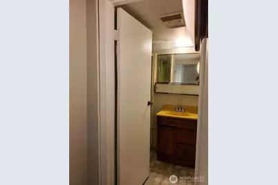 2424 S Graham Street, Seattle, WA 98108 - Photo 20