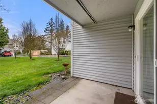 23325 Cedar Way, Mountlake Terrace, WA 98043 - Photo 26