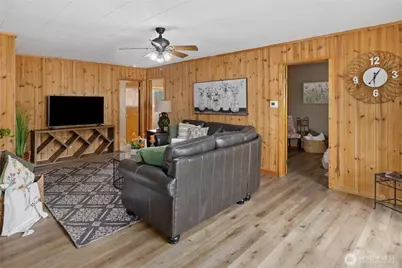 107 W 2nd Street, Cle Elum, WA 98922 - Photo 6