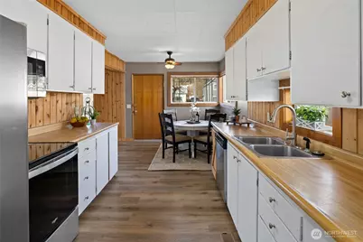 107 W 2nd Street, Cle Elum, WA 98922 - Photo 14