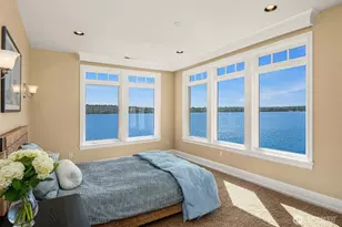 8233 W Mercer Way, Mercer Island, WA 98040 - Photo 24