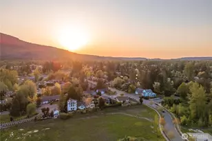 386 Zemp Way NE, North Bend, WA 98045 - Photo 36