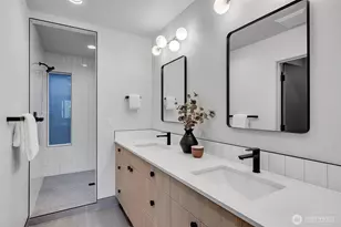 4405 S Holly St, Seattle, WA 98118 - Photo 16
