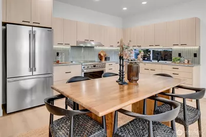 4405 S Holly Street, Seattle, WA 98118 - Photo 8
