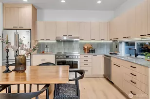 4405 S Holly St, Seattle, WA 98118 - Photo 10