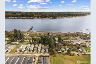 21 E Sullivan Street, Allyn, WA 98524 - Photo 2