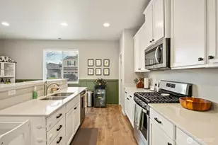 3246 Scotland Alley, Mount Vernon, WA 98273 - Photo 16