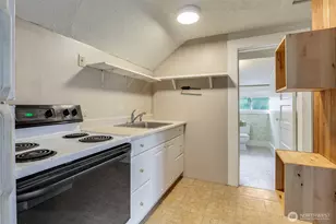 5248 11th Ave NE, Seattle, WA 98105 - Photo 24