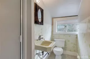 5248 11th Ave NE, Seattle, WA 98105 - Photo 28