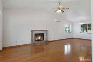 11920 4th Ave E, Tacoma, WA 98445 - Photo 4