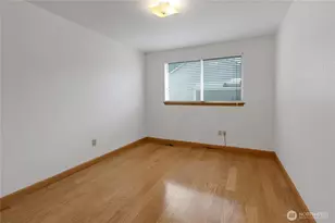 11920 4th Ave E, Tacoma, WA 98445 - Photo 20