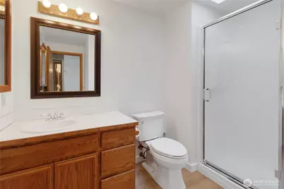 11920 4th Avenue E, Tacoma, WA 98445 - Photo 16