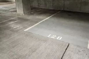 910 Lenora St, Seattle, WA 98121 - Photo 24