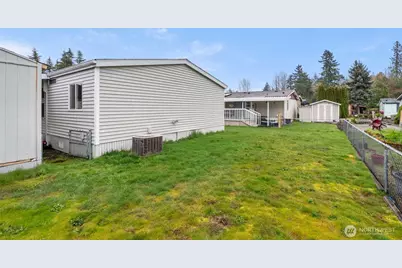 139 NE Saturn Lane, Bremerton, WA 98311 - Photo 28
