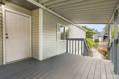 139 NE Saturn Lane, Bremerton, WA 98311 - Photo 24