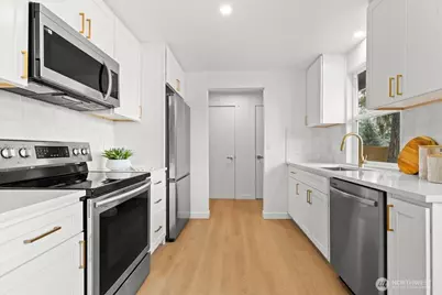 7640 Mesplay Avenue SE, Lacey, WA 98503 - Photo 12