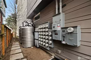 1814 E John St, Seattle, WA 98112 - Photo 6