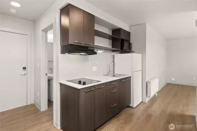 1814 E John Street, Seattle, WA 98112 - Photo 8