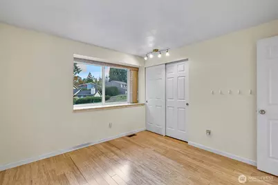 13009 SE 49th Street, Bellevue, WA 98006 - Photo 24