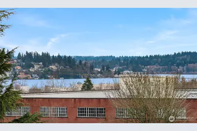 5829 NE 75th Street #A444, Seattle, WA 98115 - Photo 2