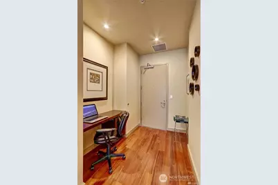 910 Lenora Street #S1404, Seattle, WA 98121 - Photo 2