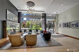 910 Lenora St, Seattle, WA 98121 - Photo 10