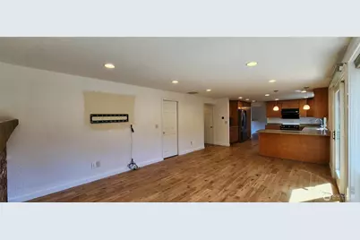 2417 Sahalee Drive W, Sammamish, WA 98074 - Photo 16