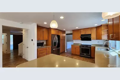 2417 Sahalee Drive W, Sammamish, WA 98074 - Photo 14