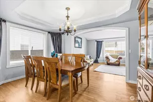 13721 SE 255th Pl, Kent, WA 98042 - Photo 8