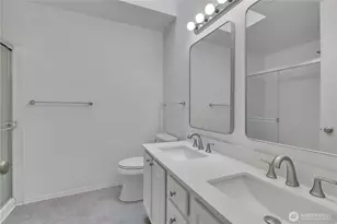 10030 Holly Dr, Everett, WA 98204 - Photo 22