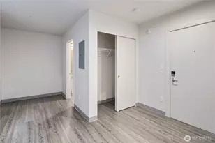 4046 8th Ave NE, Seattle, WA 98105 - Photo 18