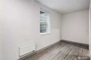 4046 8th Ave NE, Seattle, WA 98105 - Photo 16