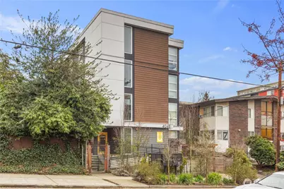 4046 8th Avenue NE, Seattle, WA 98105 - Photo 1