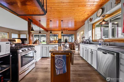 471 Barr Road, Grays River, WA 98621 - Photo 8