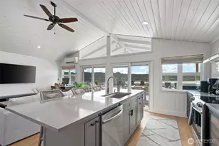 101 NE Lynnwood Loop, Belfair, WA 98528 - Photo 8