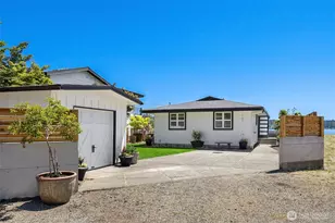 101 NE Lynnwood Loop, Belfair, WA 98528 - Photo 4