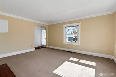 864 S Fife Street, Tacoma, WA 98405 - Photo 6
