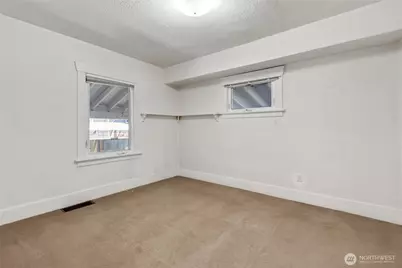 864 S Fife Street, Tacoma, WA 98405 - Photo 12
