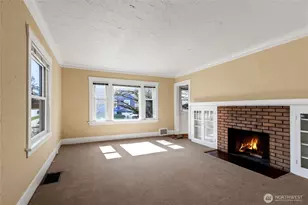 864 S Fife St, Tacoma, WA 98405 - Photo 4