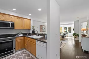 4847 California Ave SW, Seattle, WA 98116 - Photo 12